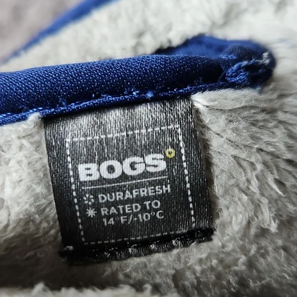 GUC Bogs Neoprene Waterproof Winter Snow Boots Baby Polar Bear Print Blue Size 7 - Picture 2 of 12